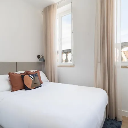 Lapa Diplomatic & Flats By Feel Lisbona