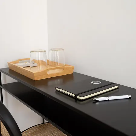 Lapa Diplomatic & Flats By Feel Lisbona