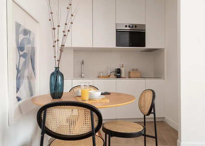 Lapa Diplomatic & Flats By Feel شقة *